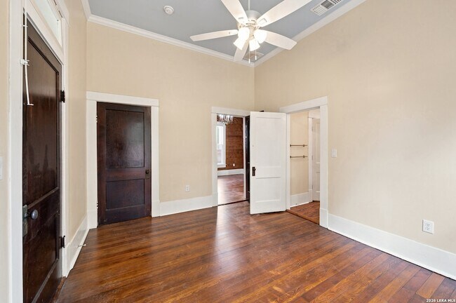 Building Photo - 312 Leigh St