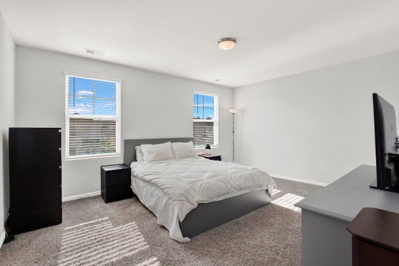 Building Photo - 35 Stetson Dr