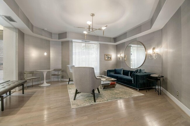 Building Photo - 1077 30th St NW