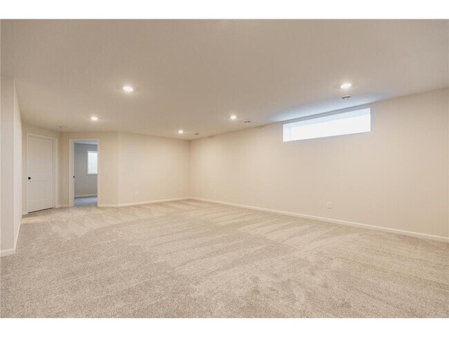 Building Photo - 10226 Arrowwood Path