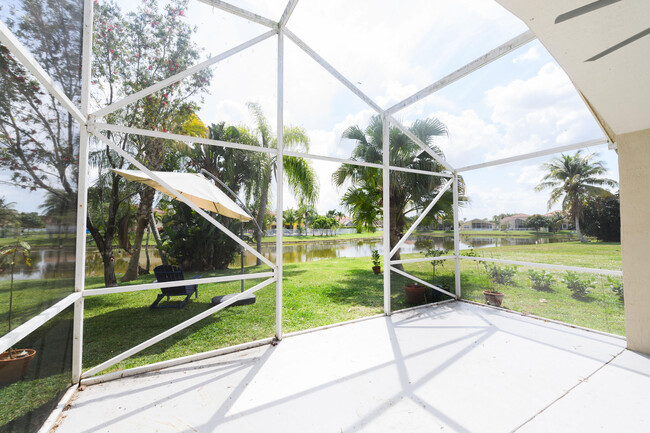 Building Photo - 3693 Miramontes Cir