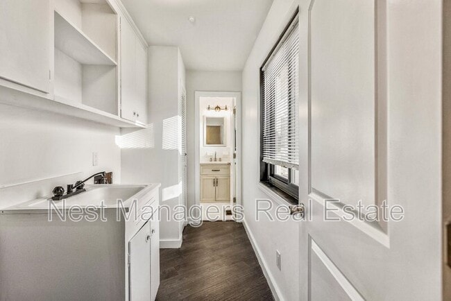 Building Photo - 554 Snow Hill Rd