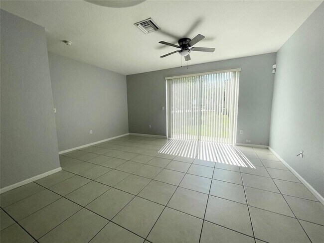 Building Photo - 6301 Landings Terrace