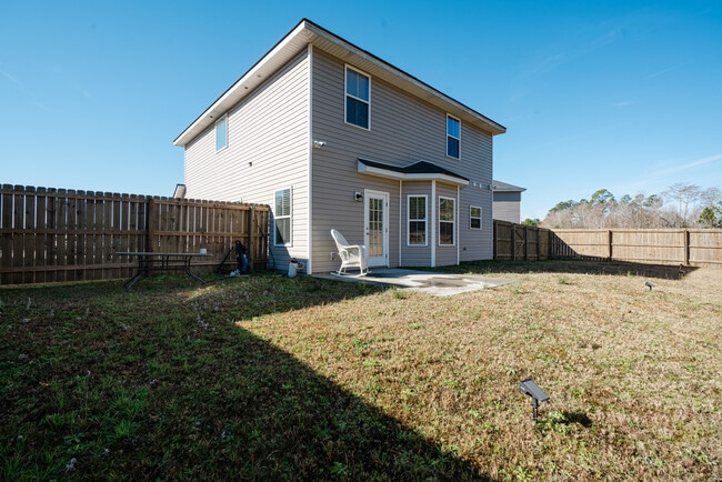 Building Photo - 221 Gambrell Rd