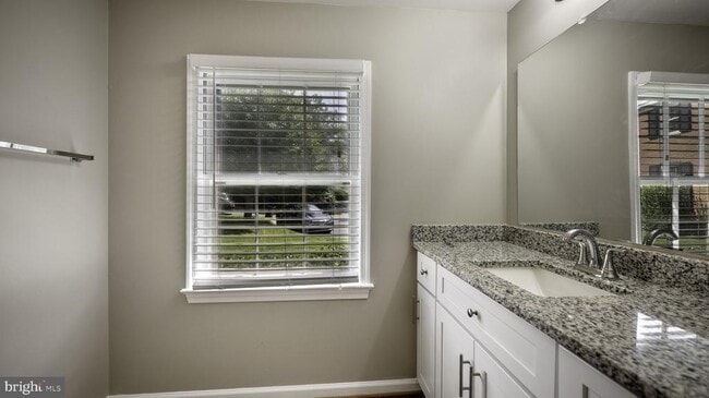 Building Photo - 9705 Eclipse Pl