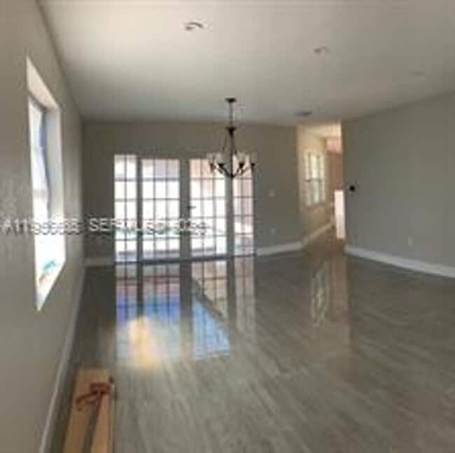 Building Photo - 11320 SW 145th Ave