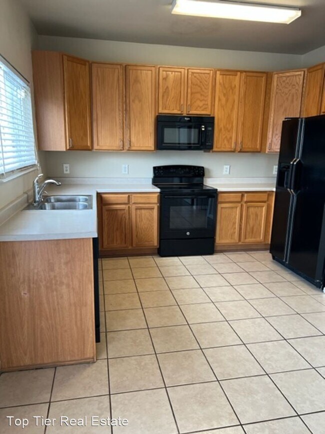 Building Photo - 3 br, 2.5 bath House - 7198 Cattle Drive