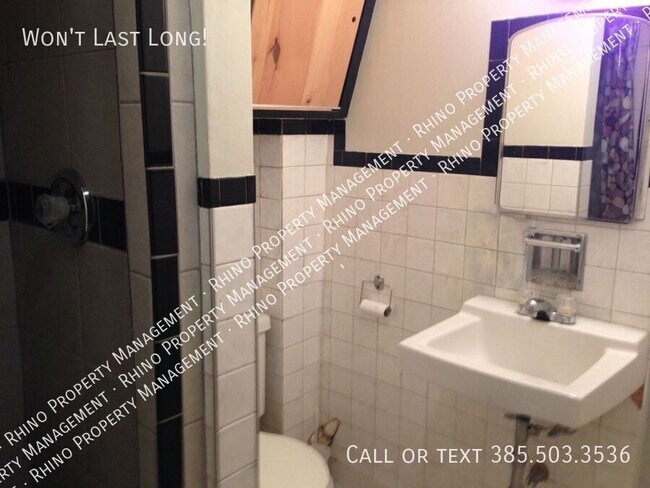 Building Photo - 4 Bedroom/2 Bathroom Home in West Jordan