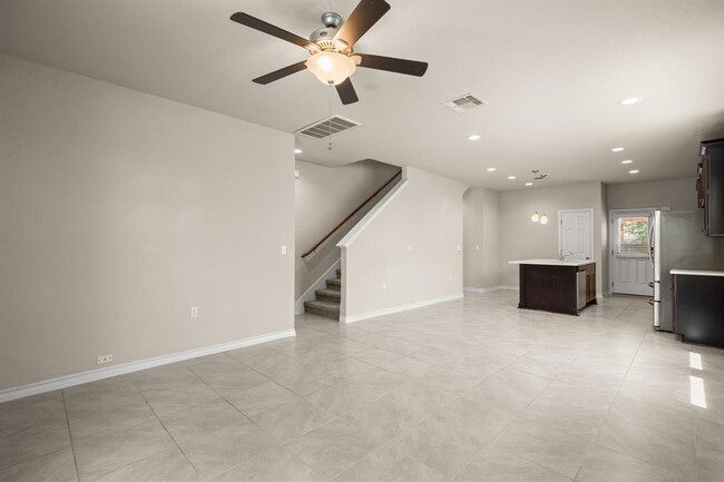 Building Photo - 1907 Rinker Ranch Dr