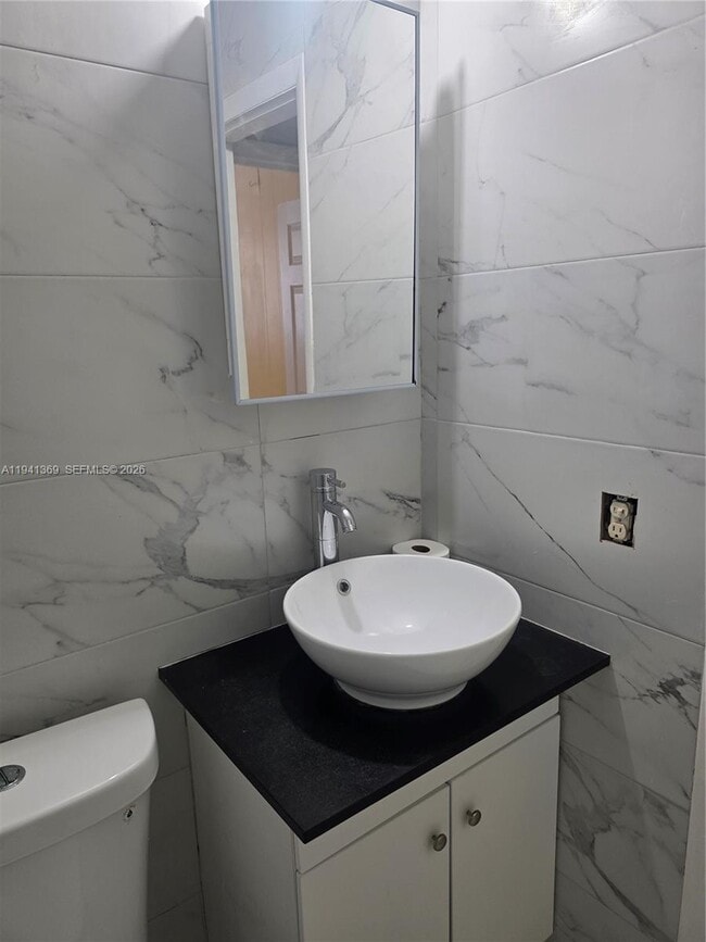 Building Photo - 4941 NW 12th Ct