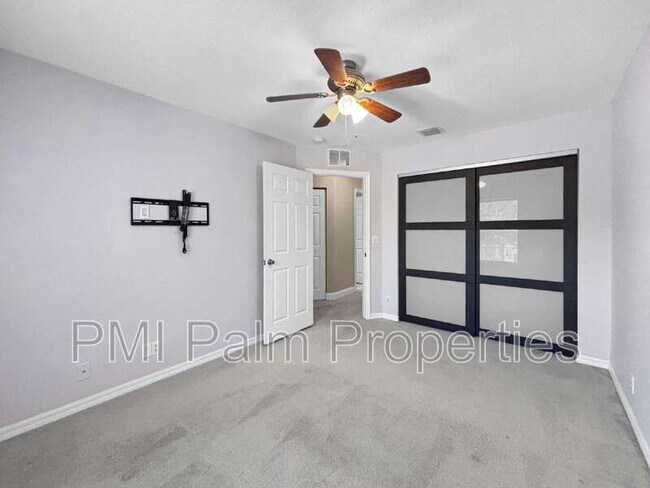 Building Photo - 4528 Thornwood Cir