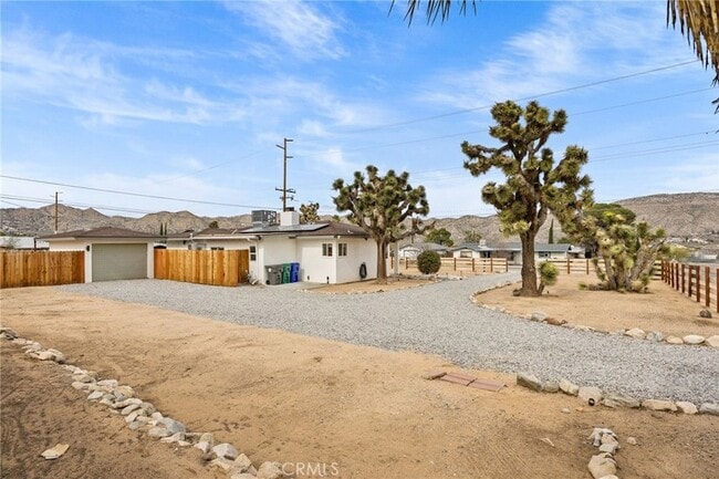 Building Photo - 55585 Onaga Trail