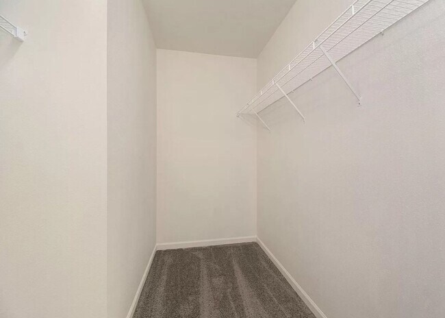 Building Photo - March Availability in Tiburon!