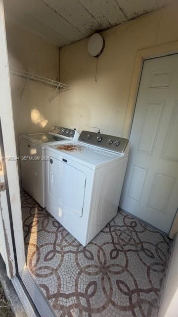 Building Photo - 19731 SW 116th Ave