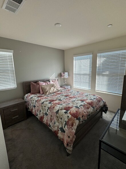 Building Photo - 16763 Wyndham Ln