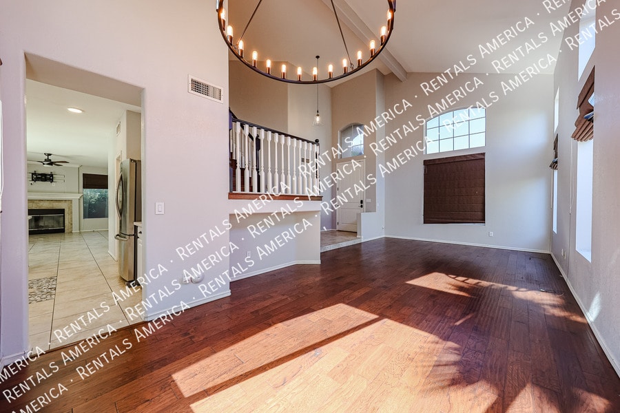 Building Photo - 15039 N 54th Pl