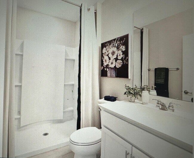 Building Photo - 467 SW Jeanne Ave