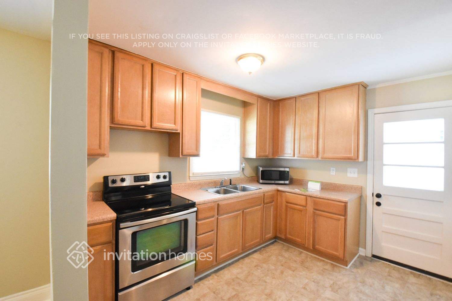 Building Photo - 530 Kenlough Dr
