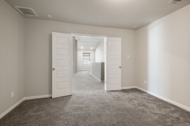 Building Photo - Where Style Meets Function in a Prime Setting