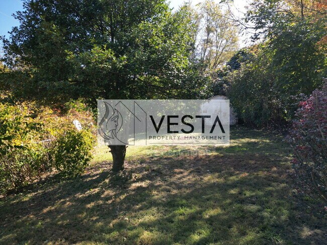 Building Photo - 78 Old Oak Hill Rd