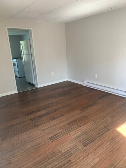 living room - 445 Westminster Ave