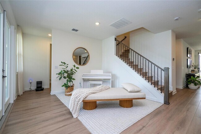 Building Photo - 2184 Broadbrook Dr