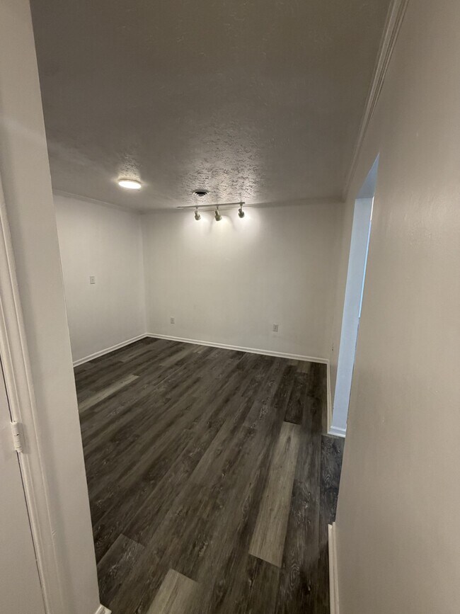 Building Photo - 1207 Clement St