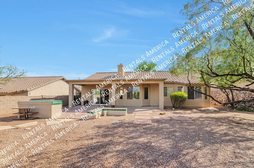 Building Photo - 2312 W Mystic Mountain Dr