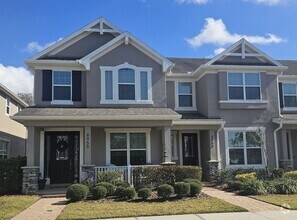 Building Photo - Spacious Randal Park Townhome