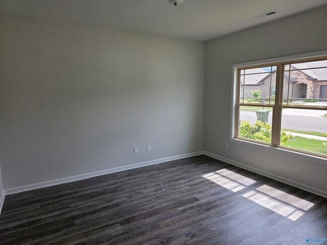 Building Photo - 16312 Trestle St