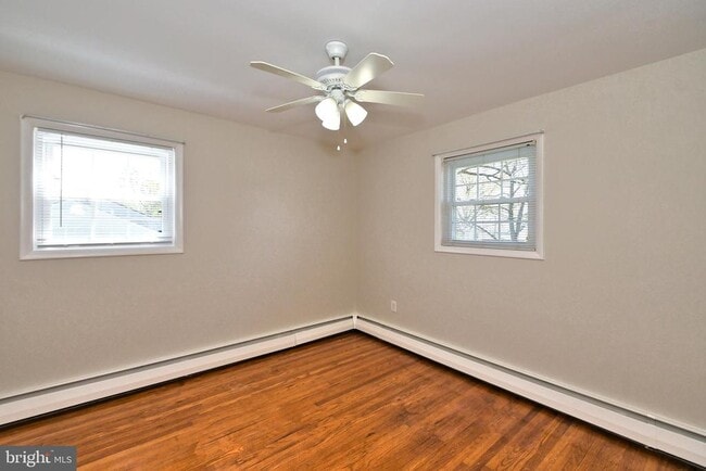 Building Photo - 436 Anthony Rd