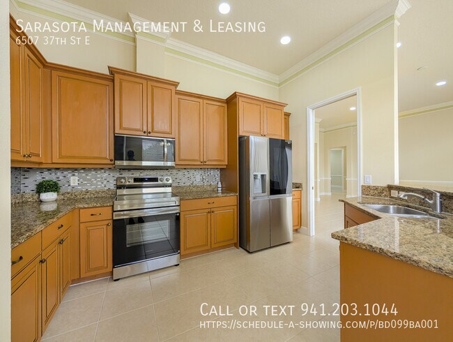 Building Photo - 6507 37th St E