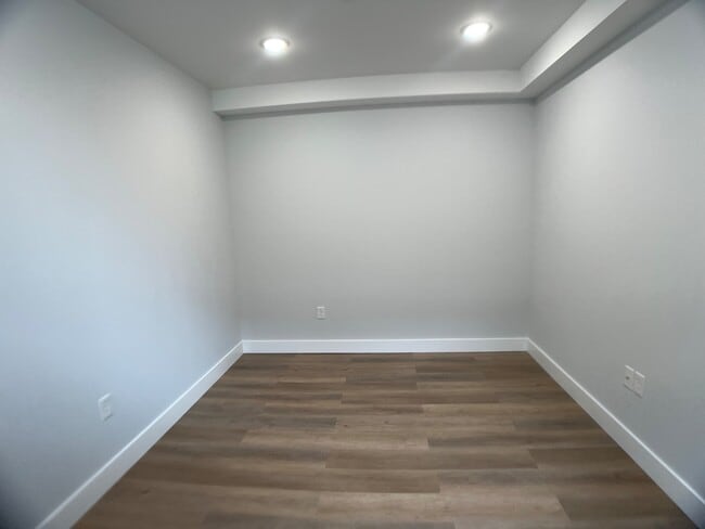 Building Photo - 3221 N 13th St