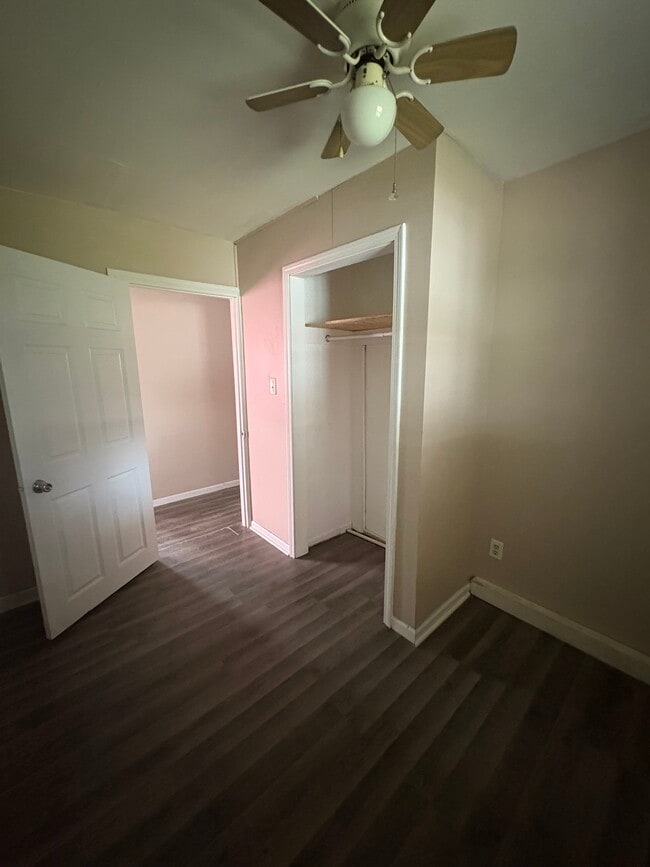 Building Photo - 3453 165th St