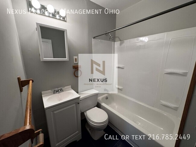 Building Photo - 10008 Mt Auburn Ave