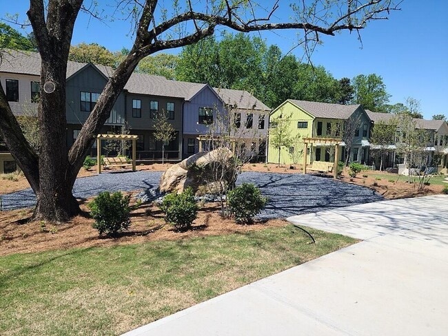 Building Photo - 1265 Zucchini Cir SE