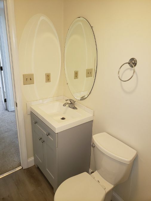 Half Bath - 98 Snow St