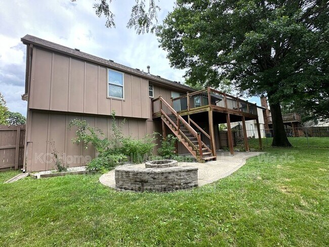 Building Photo - 8704 NW Shannon Ave
