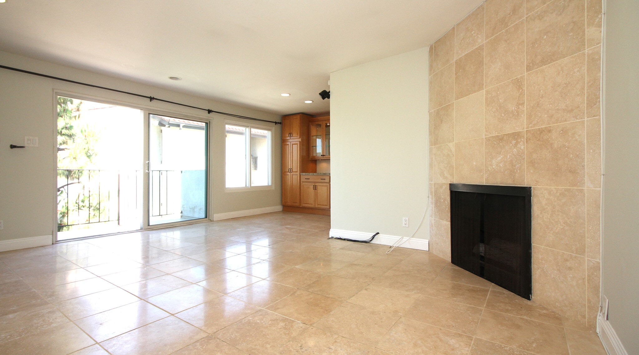 Building Photo - 8163 Redlands St