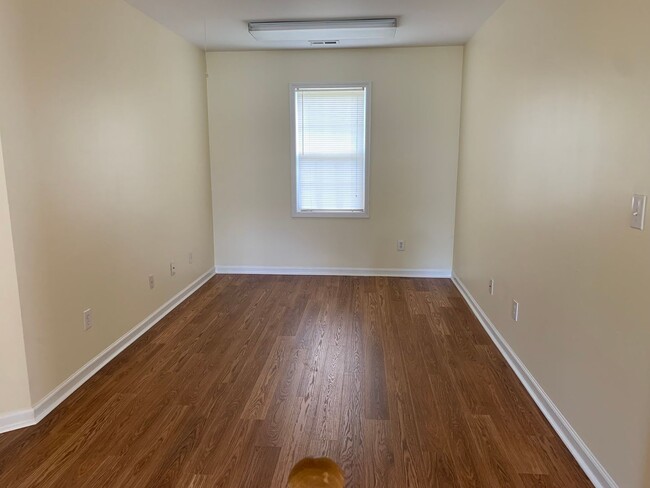 Building Photo - SPACIOUS HOME WITH DOWNSTAIRS PRIMARY BEDROOM AND BATH- LAKE WHEELER/ FARMER'S MARKET AREA