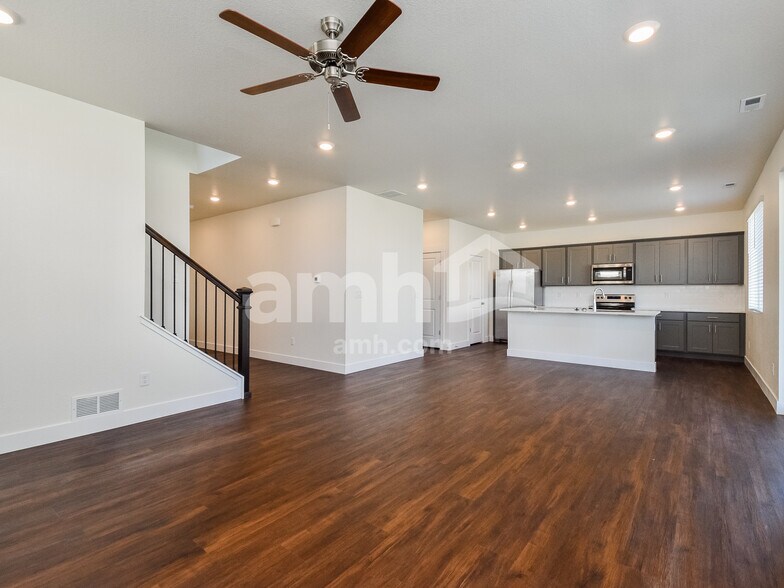 Building Photo - 7618 Mardale Ln