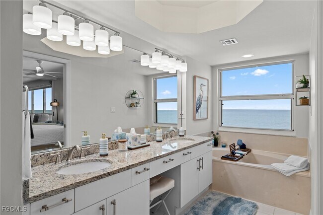 Building Photo - 9577 Gulf Shore Dr