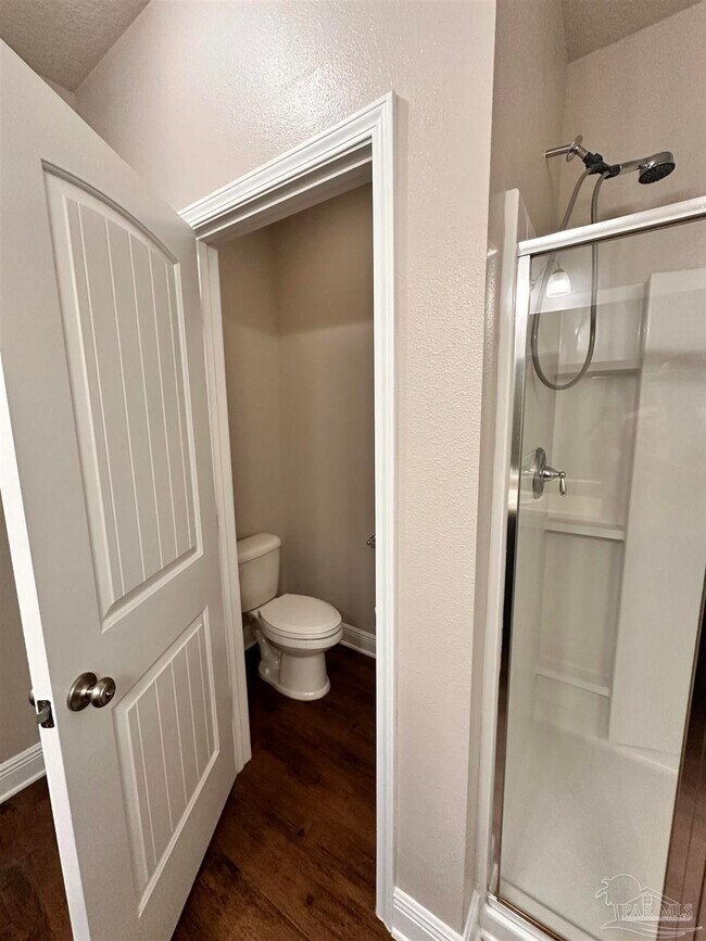 Building Photo - 8600 Bucklebury Dr