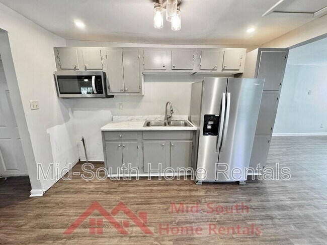 Building Photo - 324 Harrell St