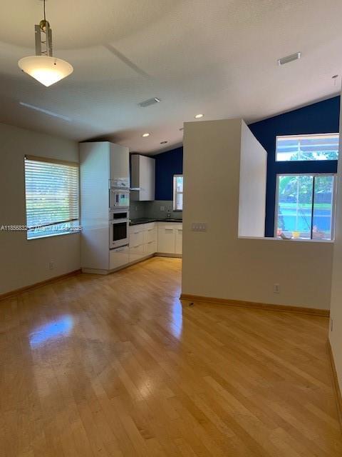 Building Photo - 944 Savannah Falls Dr