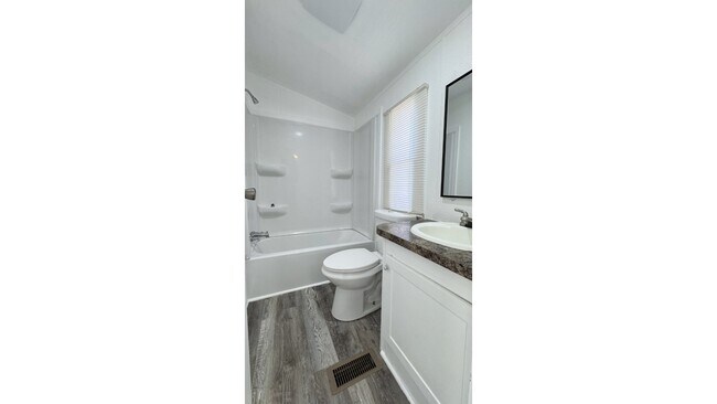 Building Photo - 15095 Highway 15