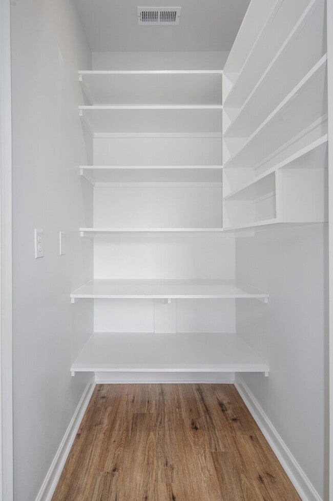 Building Photo - 422 Waterfowl Wy