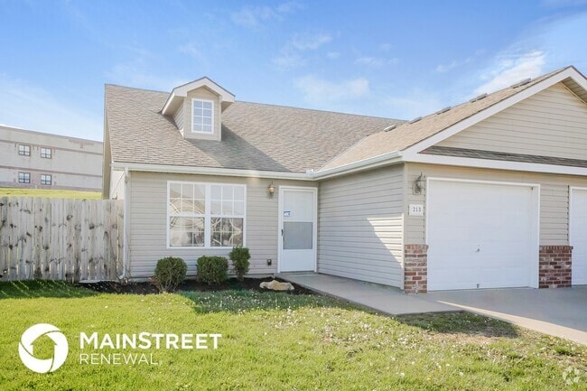 Building Photo - 213 Palmer Ct