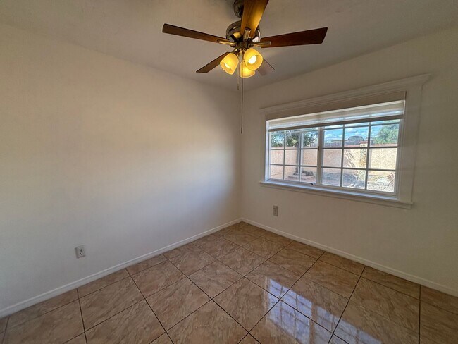 Building Photo - Charming 2-Bedroom Home with 2-Car Garage in Chula Vista