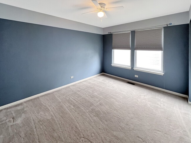 Building Photo - 416 Farnsworth Cir